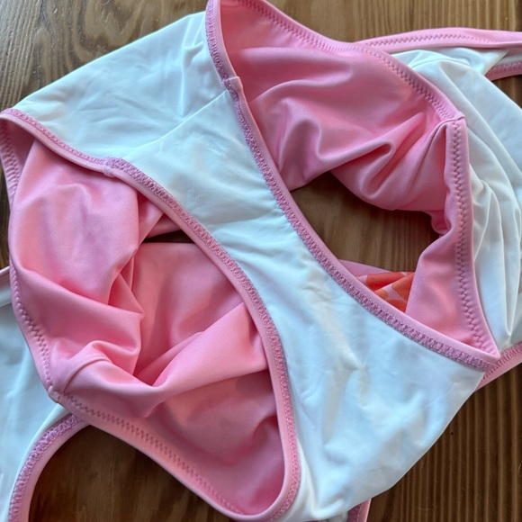 Chubbies The Fine-Apple Pineapple 1-Piece Swimsuit - Picture 5 of 10